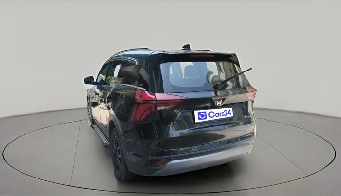 2024 Mahindra XUV700 AX 7 LUXURY P AT 7 STR, Petrol, Automatic, 37,902 km, exterior
