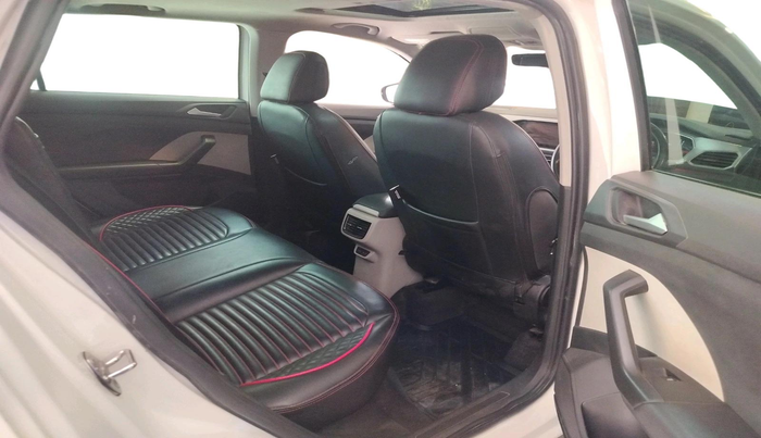 2022 Volkswagen TAIGUN GT PLUS 1.5 TSI DSG, Petrol, Automatic, 59,790 km, interior