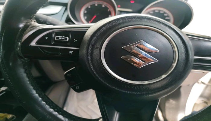 2019 Maruti Swift ZXI AMT, CNG, Automatic, 70,722 km, interior