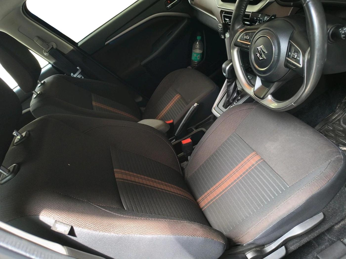 2025 Maruti BREZZA ZXI + AT SMART HYBRID, Petrol, Automatic, 17,272 km, interior