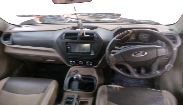 2018 Mahindra TUV300 T4 PLUS, Diesel, Manual, 1,65,556 km, interior