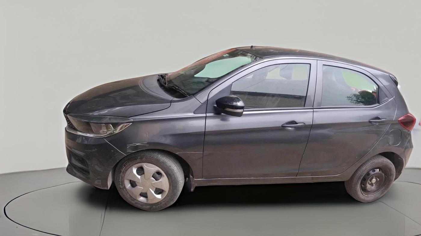 2024 Tata Tiago XM PETROL, Petrol, Manual, 26,205 km, exterior