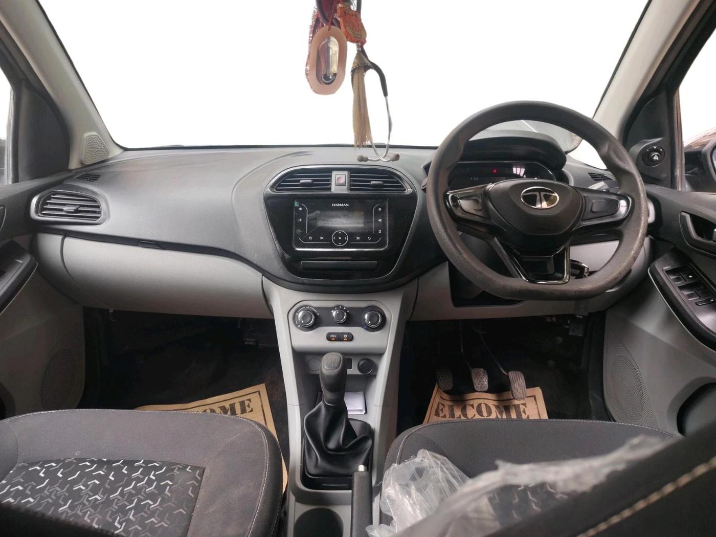 2024 Tata Tiago XM PETROL, Petrol, Manual, 26,205 km, interior