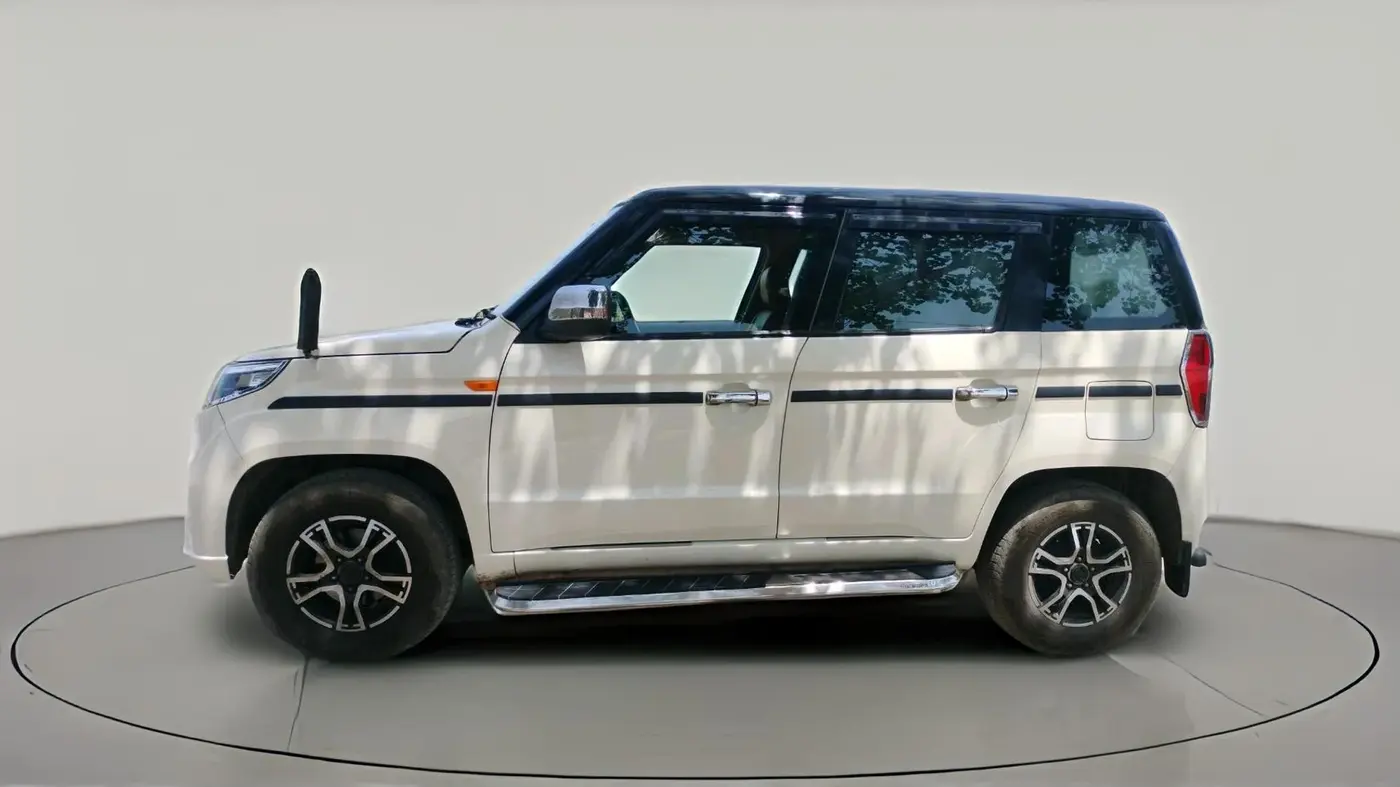 2023 Mahindra BOLERO NEO N 4, Diesel, Manual, 35,127 km, exterior
