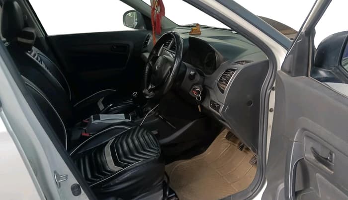 2017 Maruti Vitara Brezza VDI (O), Diesel, Manual, 1,88,197 km, interior