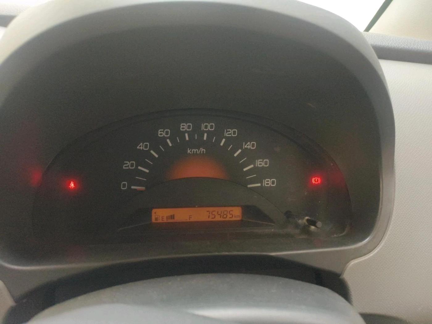 2012 Maruti Wagon R 1.0 LXI CNG, CNG, Manual, 75,485 km, interior