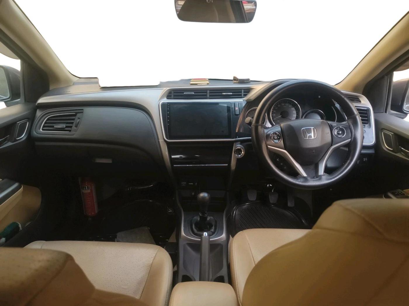 2017 Honda City 1.5L I-VTEC VX, CNG, Manual, 46,349 km, interior