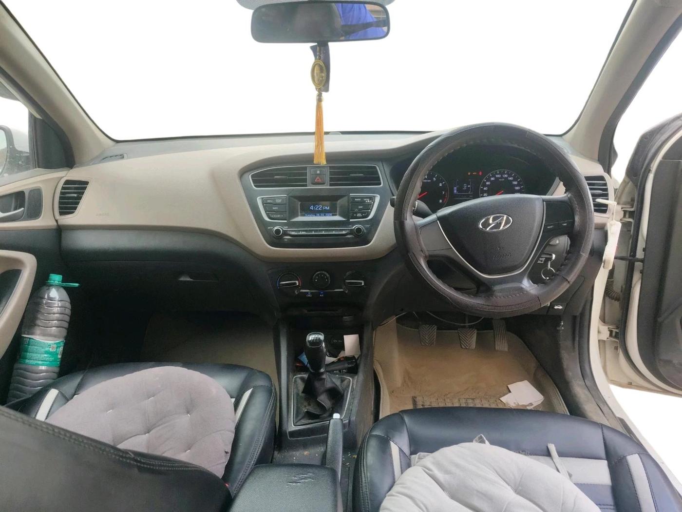 2018 Hyundai Elite i20 MAGNA EXECUTIVE 1.2, CNG, Manual, 68,613 km, interior