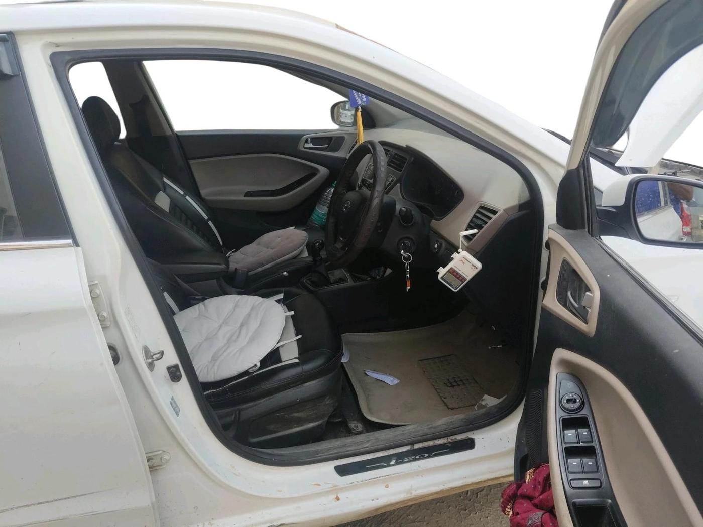 2018 Hyundai Elite i20 MAGNA EXECUTIVE 1.2, CNG, Manual, 68,613 km, interior