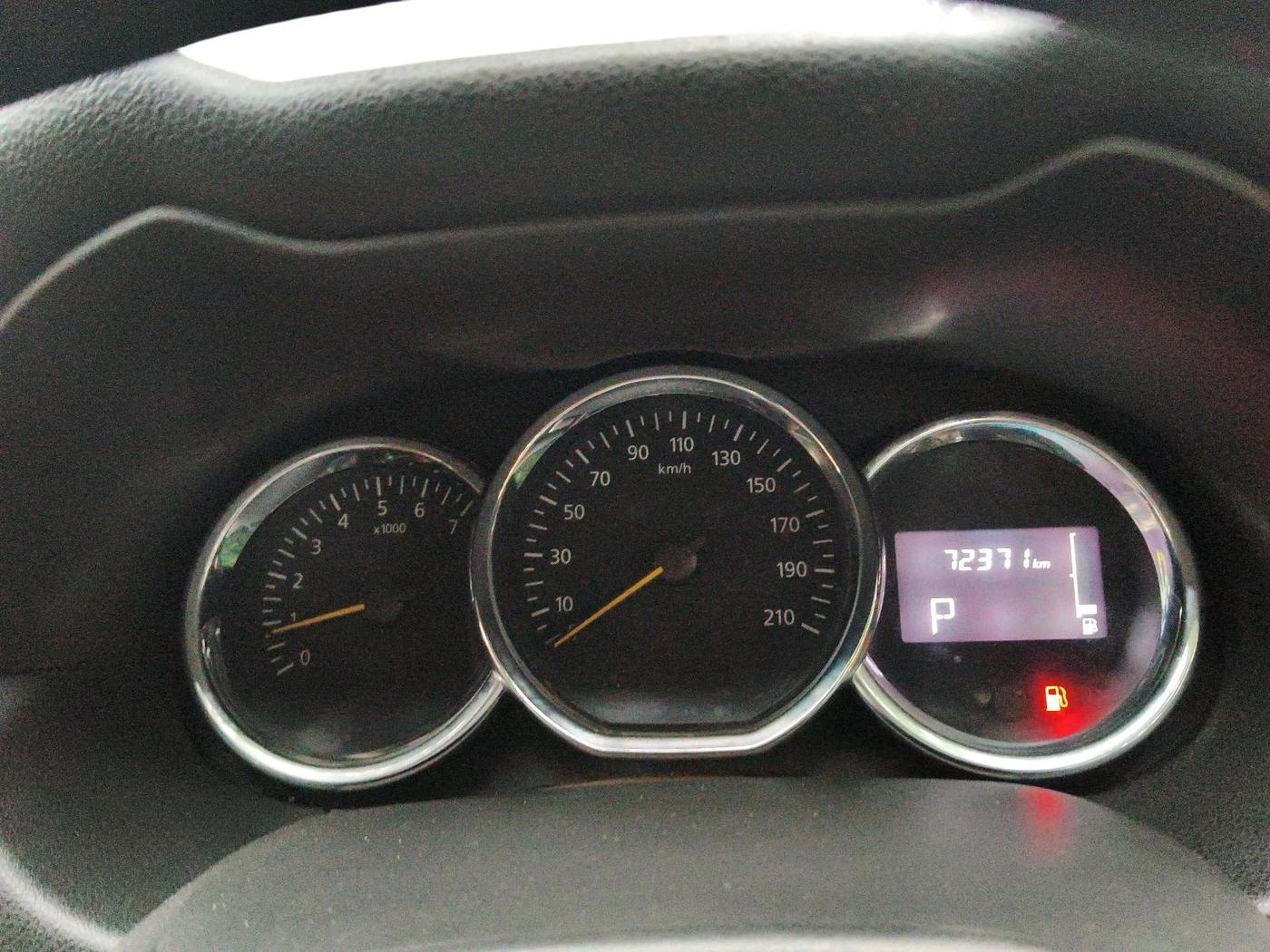 2018 Renault Duster RXS CVT, Petrol, Automatic, 72,371 km, interior