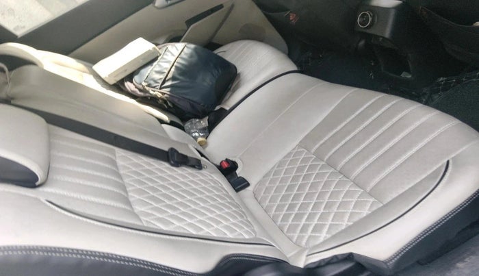 2023 KIA CARENS PRESTIGE 1.5 PETROL 7 STR, Petrol, Manual, 33,579 km, interior