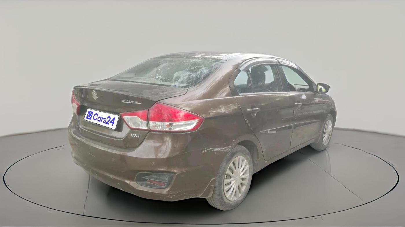 2015 Maruti Ciaz VXI, Petrol, Manual, 1,23,008 km, exterior