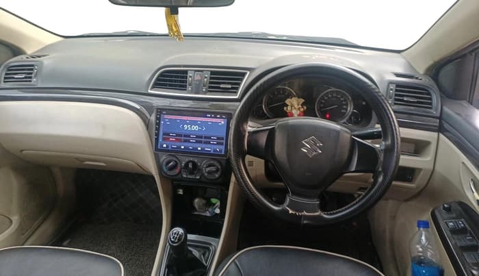 2015 Maruti Ciaz VXI, Petrol, Manual, 1,23,008 km, interior