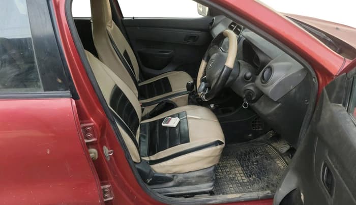 2016 Renault Kwid RXT 1.0, Petrol, Manual, 90,043 km, interior