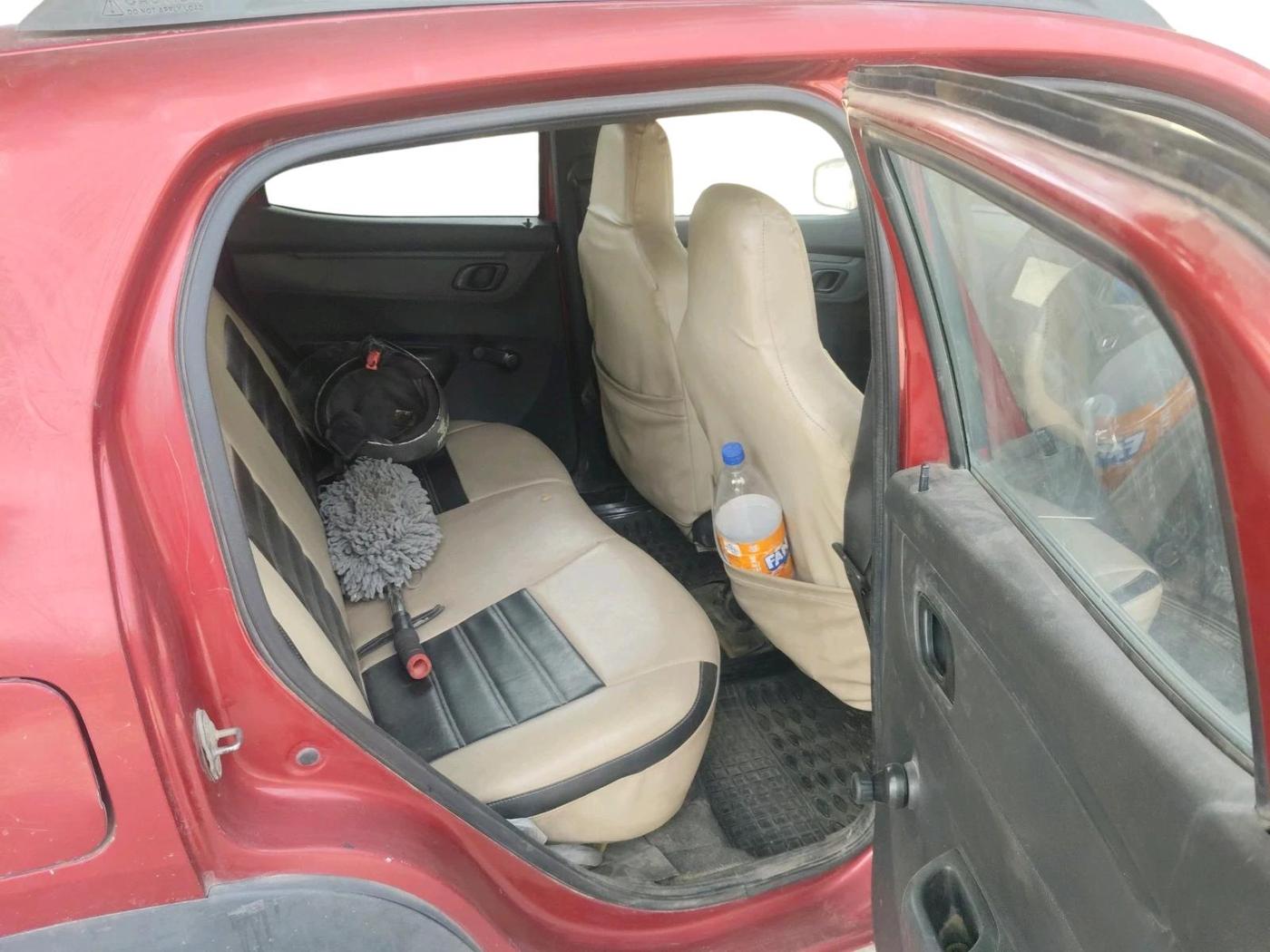 2016 Renault Kwid RXT 1.0, Petrol, Manual, 90,043 km, interior