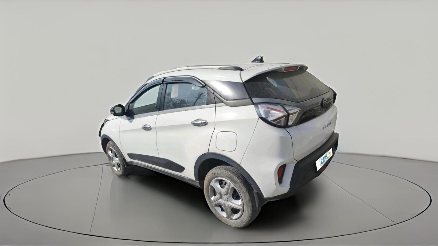 2021 Tata NEXON XM SUNROOF PETROL, Petrol, Manual, 21,000 km, exterior