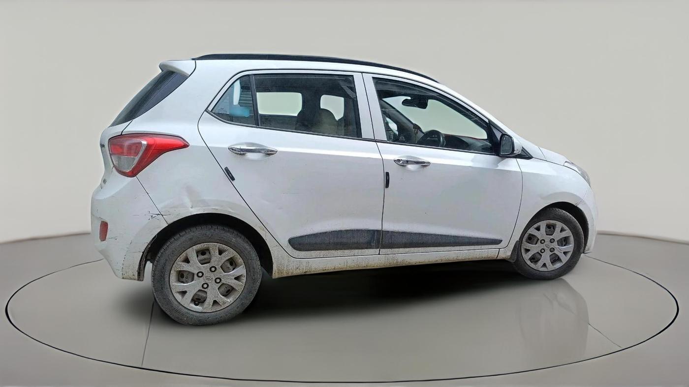 2014 Hyundai Grand i10 SPORTZ 1.2 KAPPA VTVT, Petrol, Manual, 38,400 km, exterior