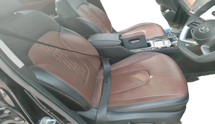 2023 Hyundai ALCAZAR 1.5 SIGNATURE (O) AT 7STR, Diesel, Automatic, 24,928 km, interior