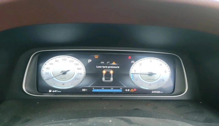 2023 Hyundai ALCAZAR 1.5 SIGNATURE (O) AT 7STR, Diesel, Automatic, 24,928 km, interior