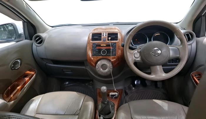 2011 Nissan Sunny XV PETROL, CNG, Manual, 1,36,450 km, interior