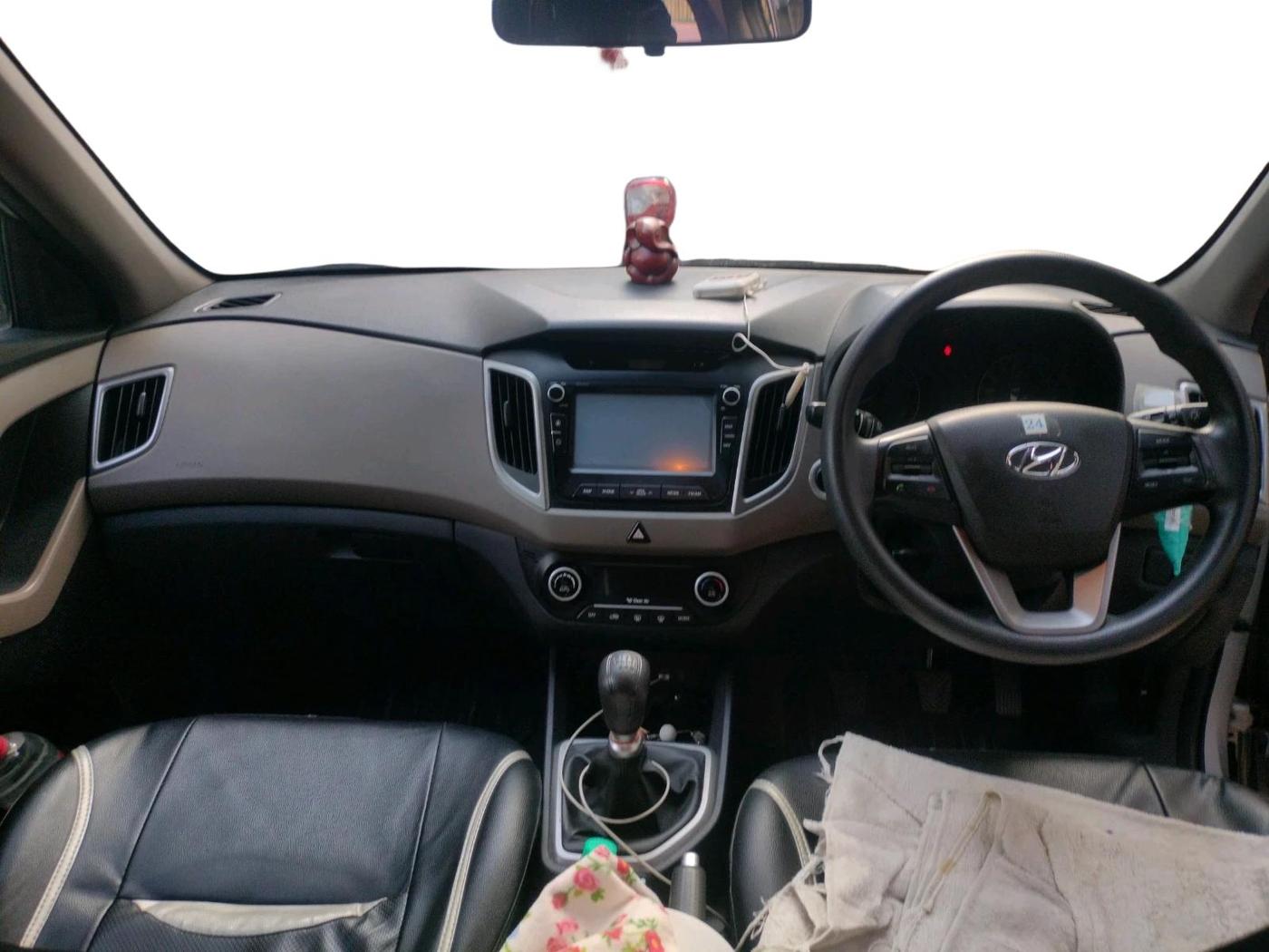 2017 Hyundai Creta SX PLUS 1.6 PETROL, Petrol, Manual, 51,176 km, interior