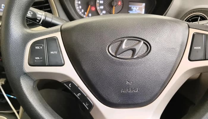 2019 Hyundai NEW SANTRO SPORTZ MT, Petrol, Manual, 1,25,890 km, interior