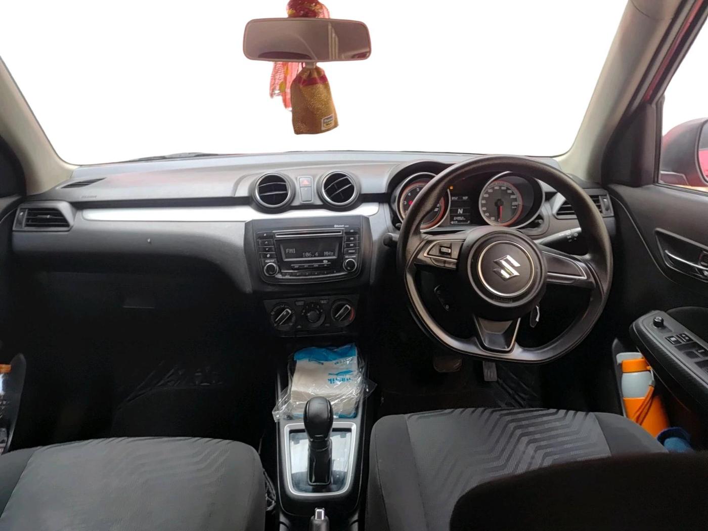 2019 Maruti Swift VXI AMT, Petrol, Automatic, 64,952 km, interior