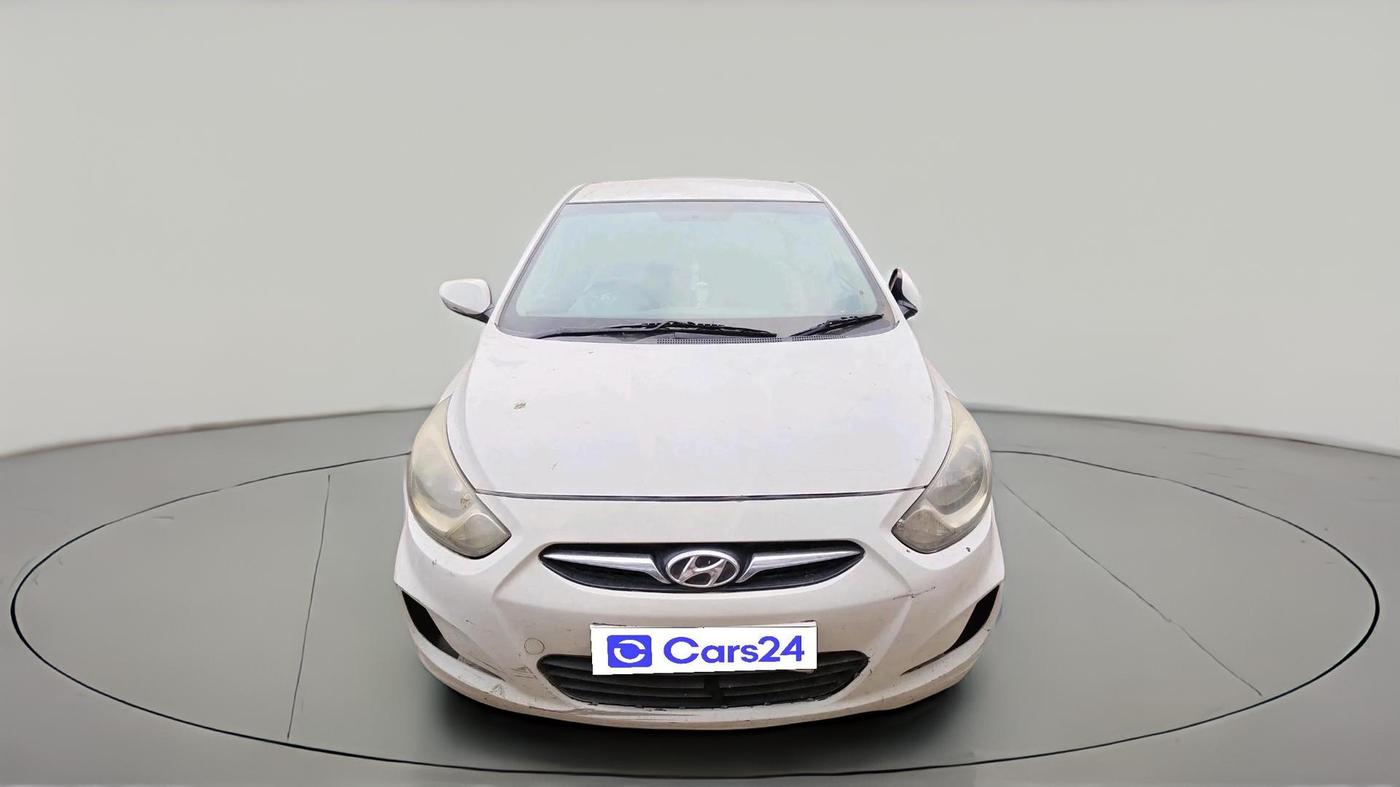 2014 Hyundai Verna FLUIDIC 1.4 VTVT CX, Petrol, Manual, 1,24,111 km, exterior