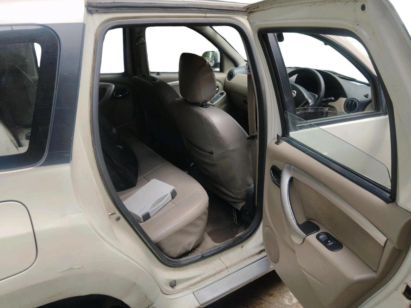 2013 Nissan Terrano XL (P), Petrol, Manual, 98,982 km, interior