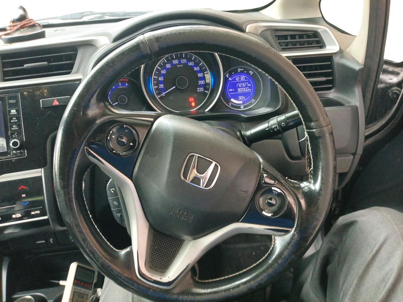 2018 Honda WR-V 1.5L I-DTEC VX MT, Diesel, Manual, 1,72,327 km, interior