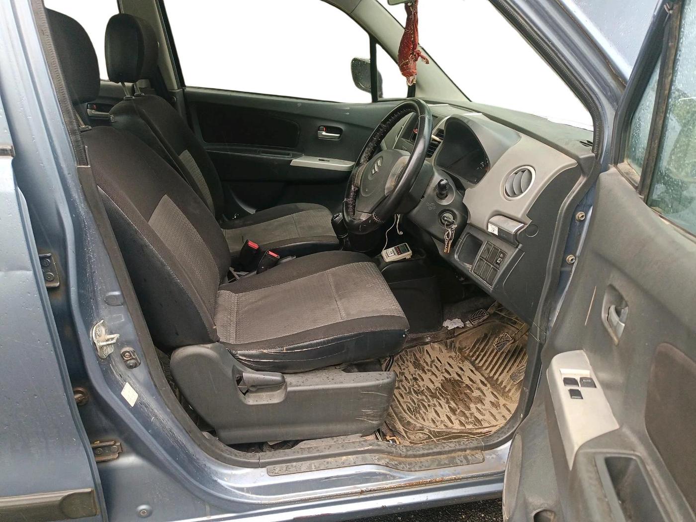 2012 Maruti Wagon R 1.0 LXI, Petrol, Manual, 73,848 km, interior