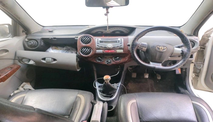 2011 Toyota Etios VX, Petrol, Manual, 1,19,417 km, interior