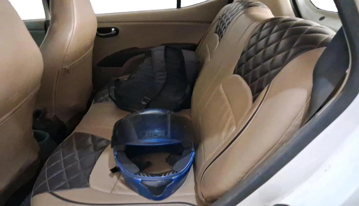 2014 Hyundai i10 SPORTZ 1.1, CNG, Manual, 77,602 km, interior