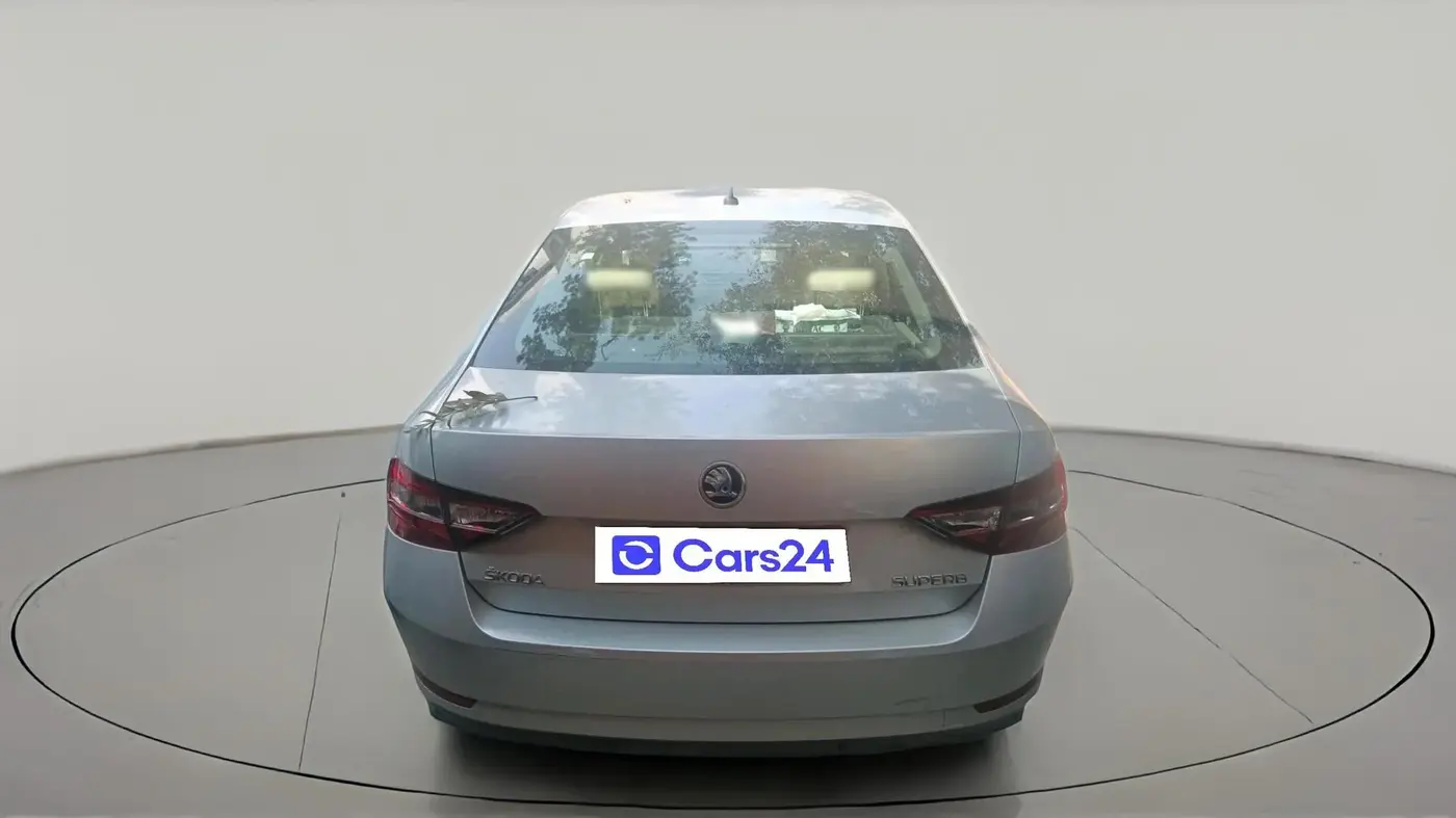 2016 Skoda Superb STYLE 1.8 TSI AT, Petrol, Automatic, 29,669 km, exterior