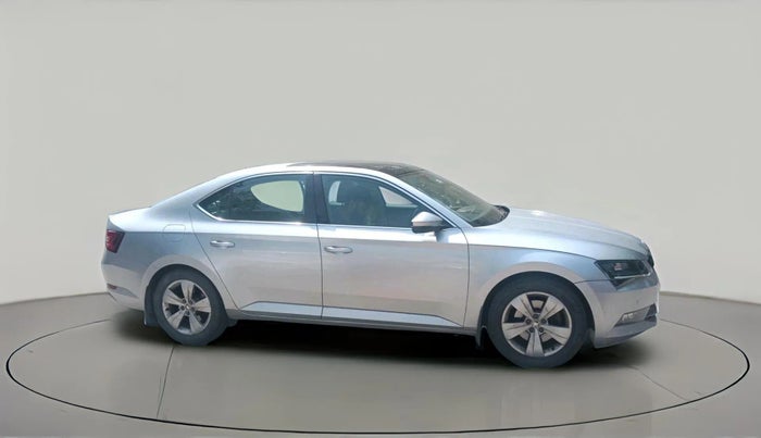 2016 Skoda Superb STYLE 1.8 TSI AT, Petrol, Automatic, 29,669 km, exterior
