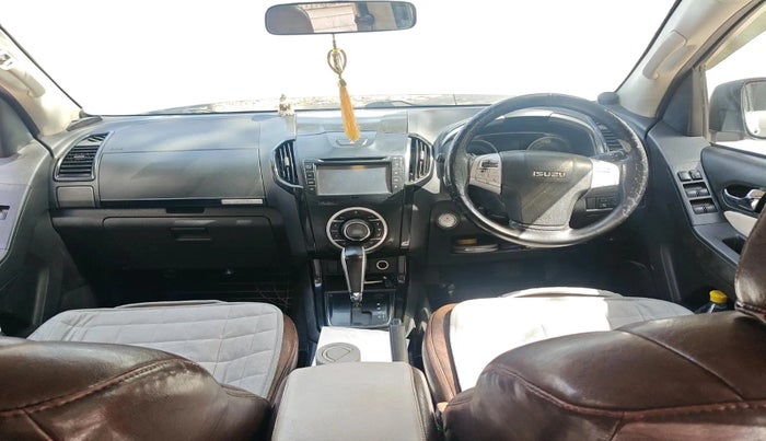 2018 ISUZU MU-X 4x2 AT, Diesel, Automatic, 1,17,662 km, interior