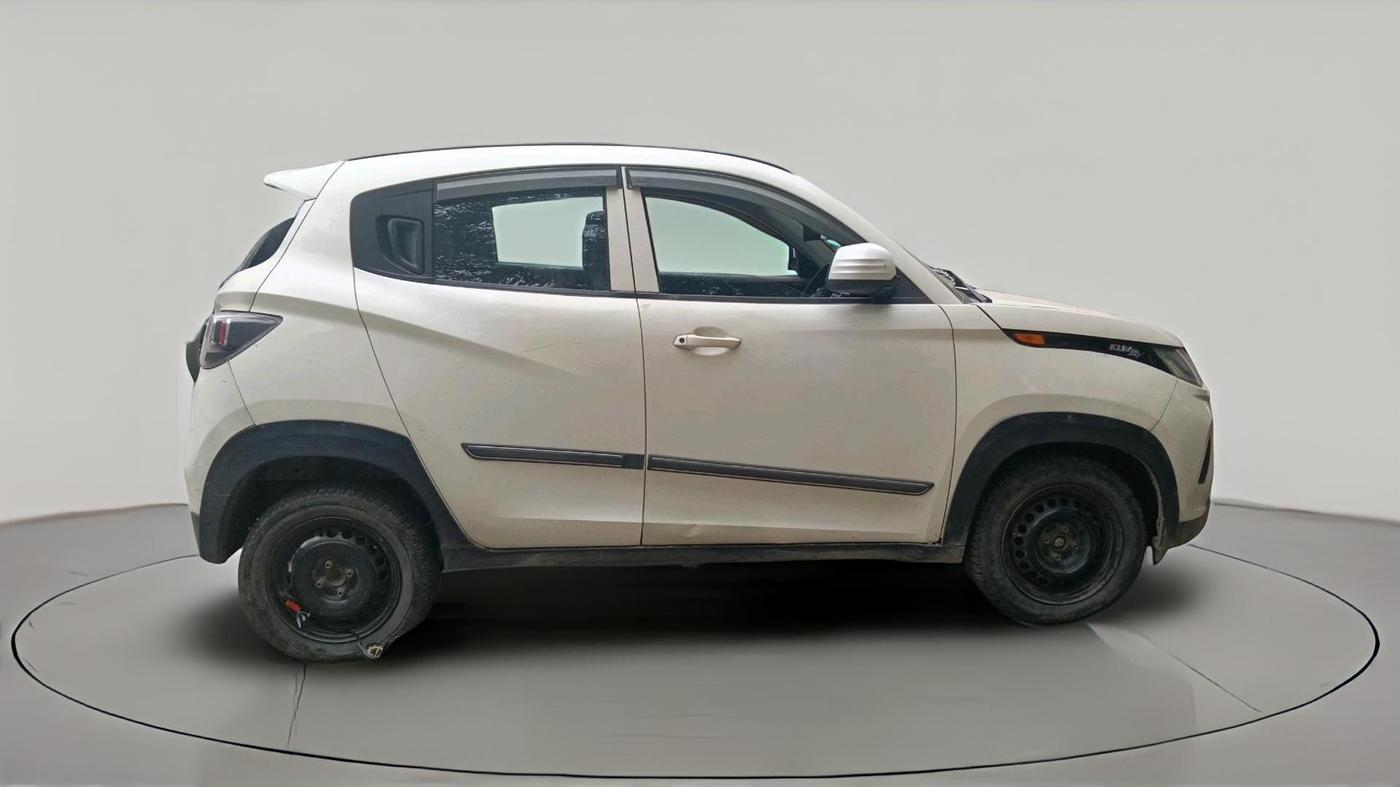 2018 Mahindra KUV 100 NXT K4+ D 6 STR, Diesel, Manual, 64,045 km, exterior