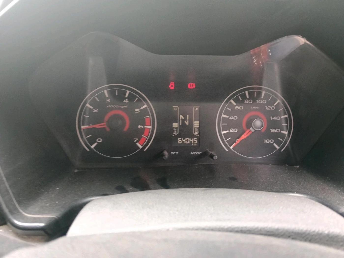 2018 Mahindra KUV 100 NXT K4+ D 6 STR, Diesel, Manual, 64,045 km, interior