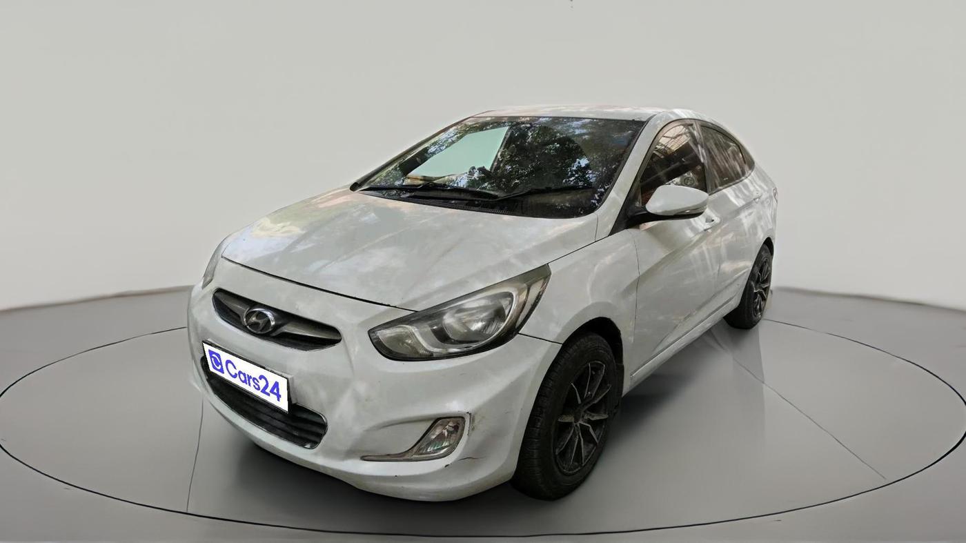 2013 Hyundai Verna FLUIDIC 1.4 VTVT, Petrol, Manual, 96,000 km, exterior
