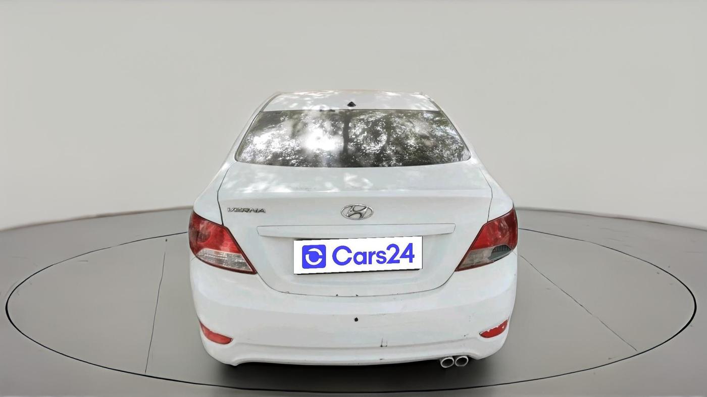 2013 Hyundai Verna FLUIDIC 1.4 VTVT, Petrol, Manual, 96,000 km, exterior