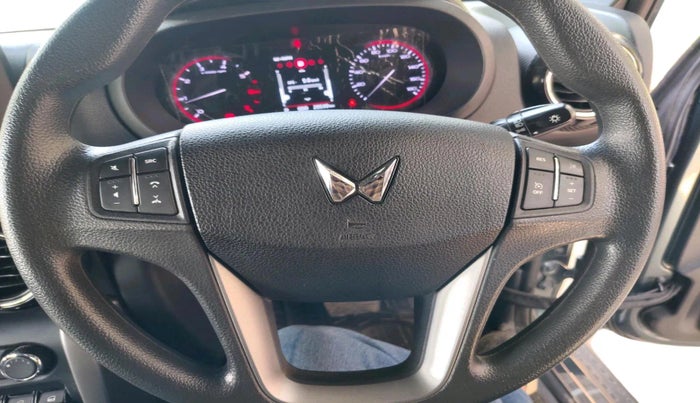 2023 Mahindra Thar LX P 2WD AT HT, Petrol, Automatic, 20,530 km, interior