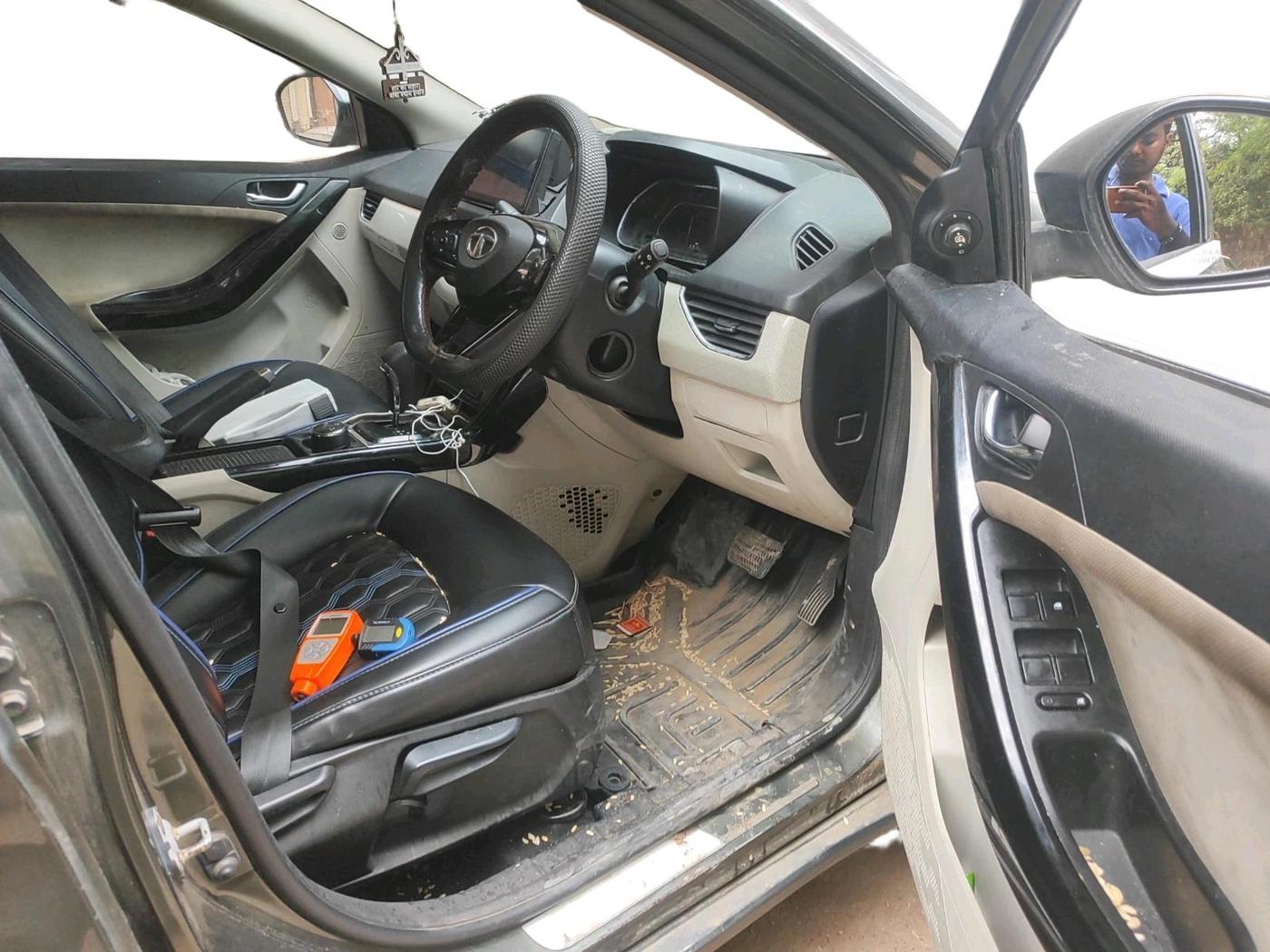 2021 Tata NEXON XZA PLUS (O) DIESEL, Diesel, Automatic, 1,61,615 km, interior