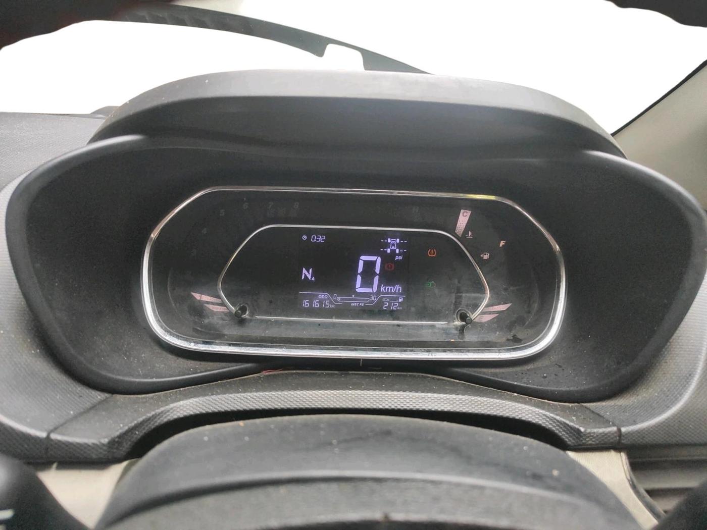 2021 Tata NEXON XZA PLUS (O) DIESEL, Diesel, Automatic, 1,61,615 km, interior
