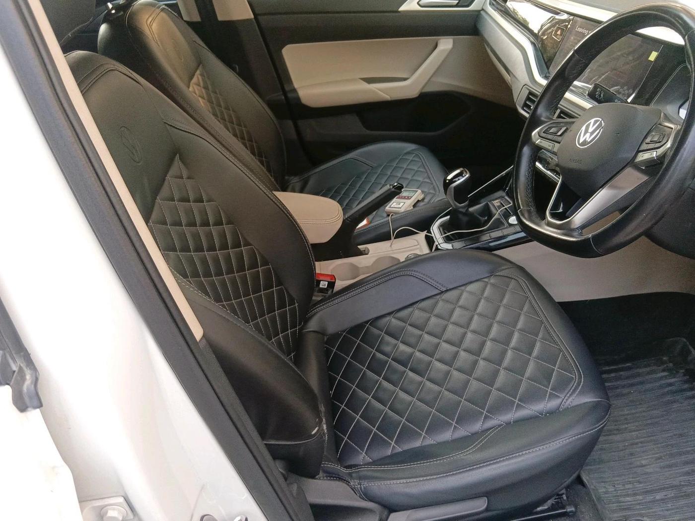 2024 Volkswagen VIRTUS HIGHLINE TSI 1.0 AT, Petrol, Automatic, 33,104 km, interior