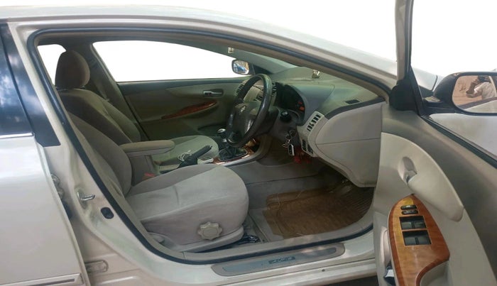 2011 Toyota Corolla Altis G PETROL, Petrol, Manual, 99,744 km, interior