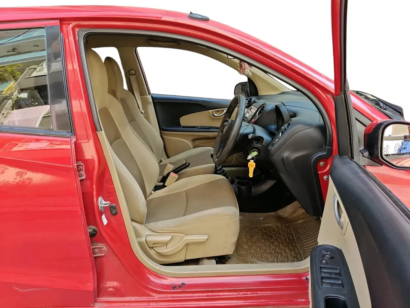 2014 Honda Brio VX MT, Petrol, Manual, 28,674 km, interior