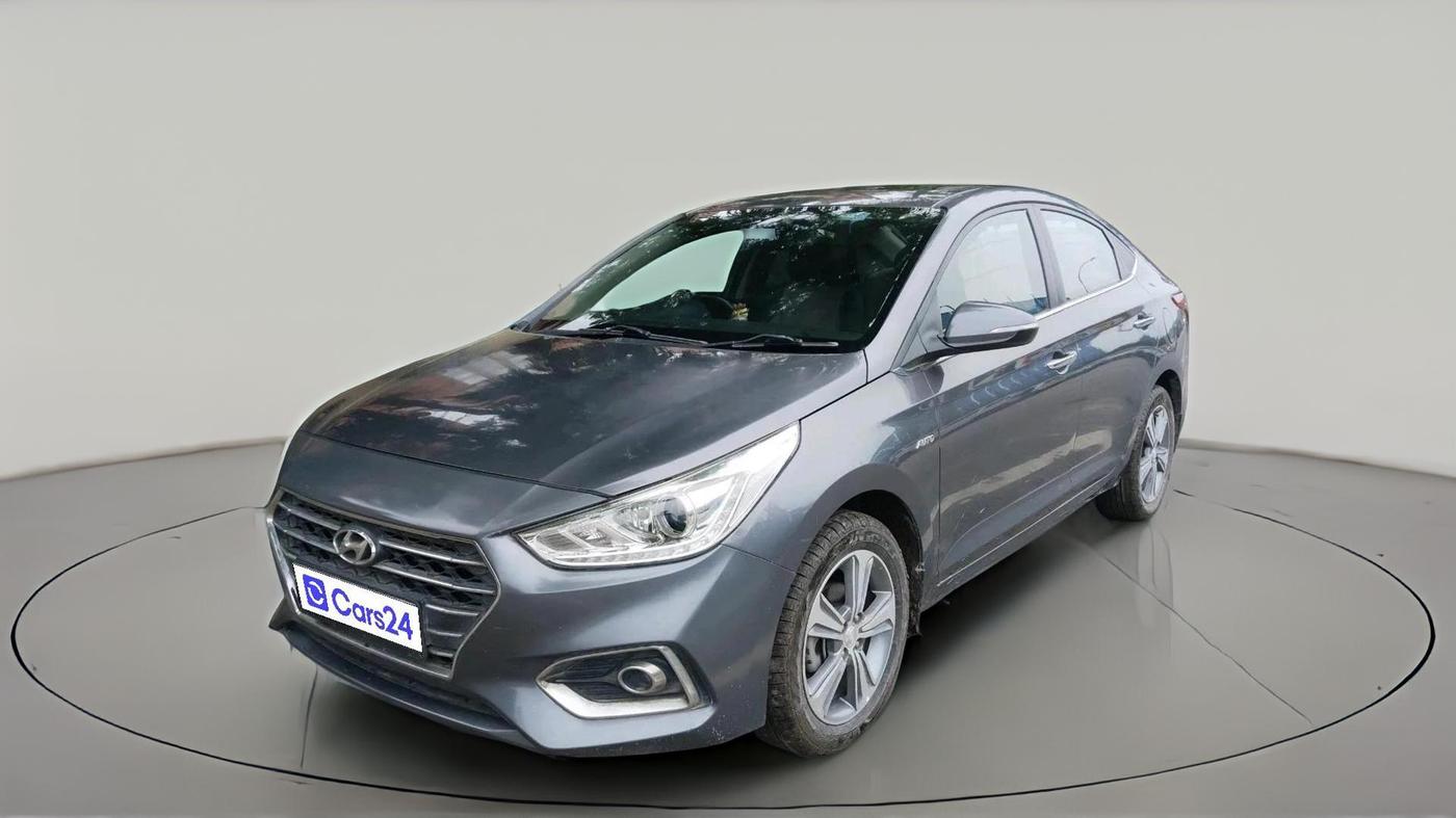 2017 Hyundai Verna 1.6 VTVT SX (O) AT, Petrol, Automatic, 91,905 km, exterior