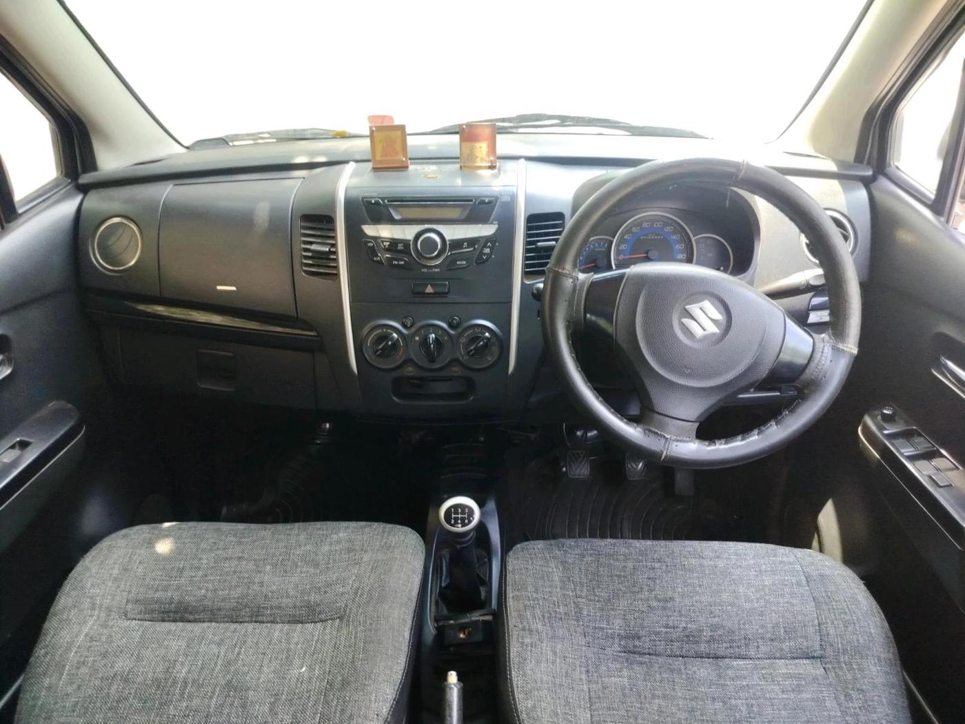2014 Maruti Wagon R Stingray VXI, Petrol, Manual, 68,437 km, interior