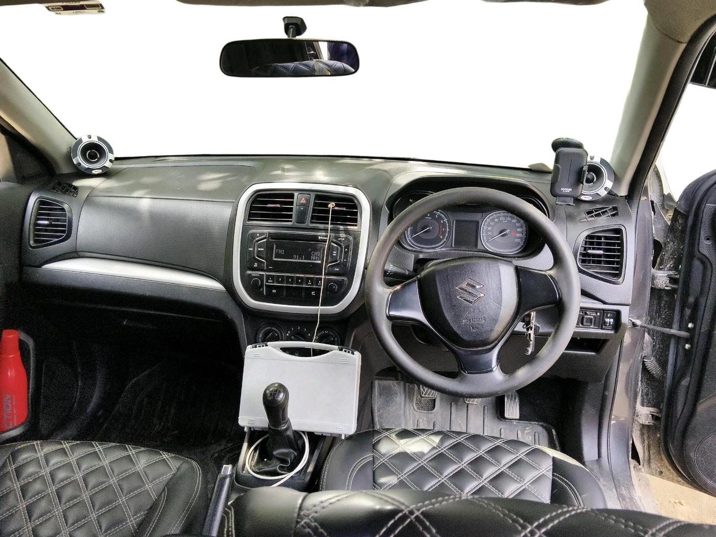 2021 Maruti Vitara Brezza LXI, Petrol, Manual, 64,178 km, interior