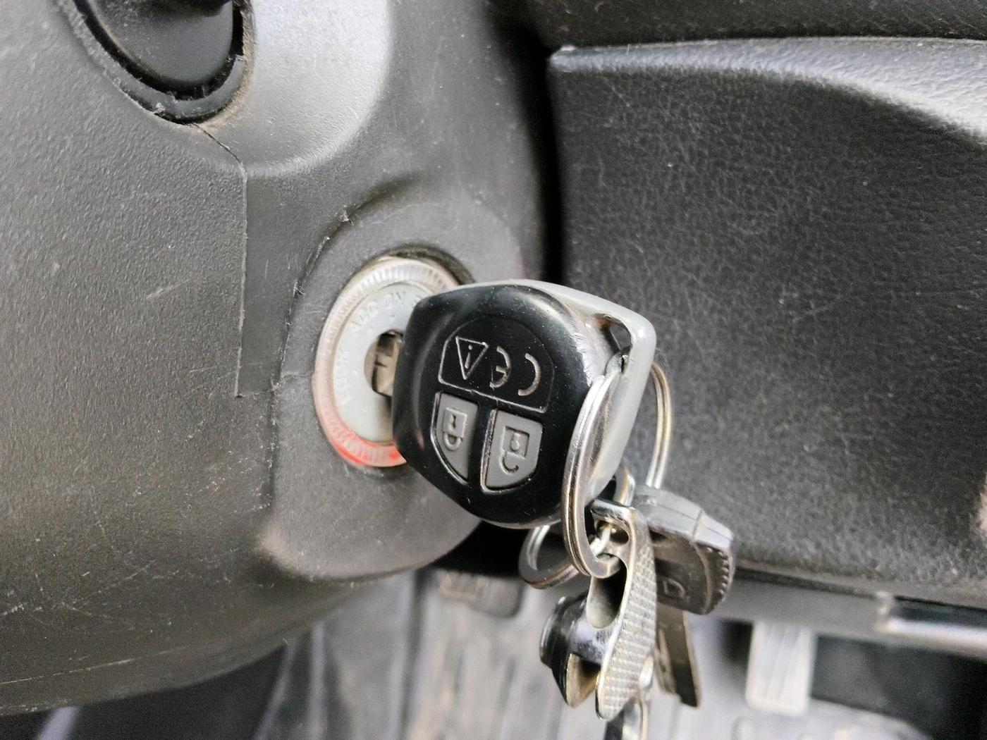 2021 Maruti Vitara Brezza LXI, Petrol, Manual, 64,178 km, interior